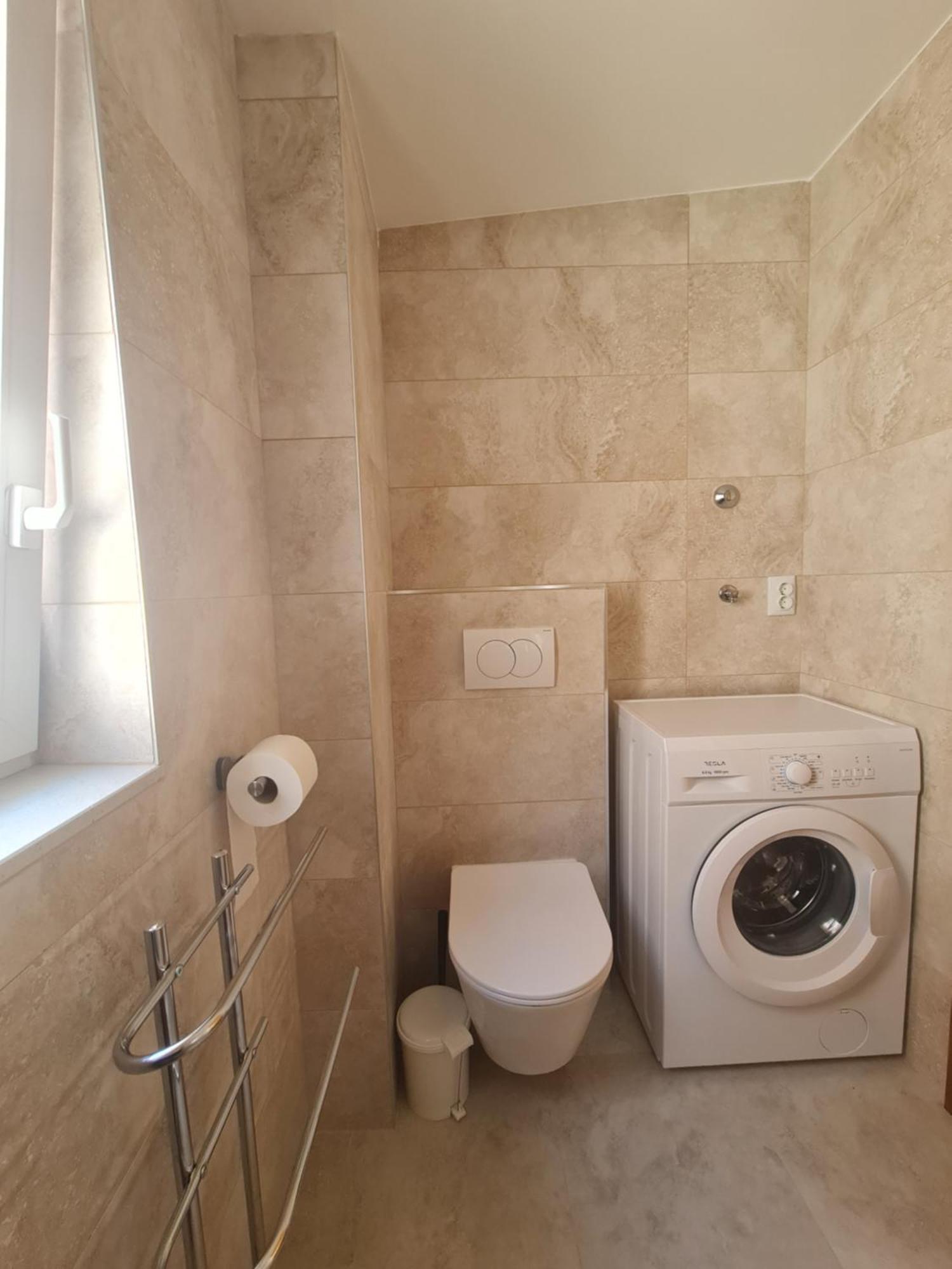 Apartmani Jadro Vir Exteriör bild
